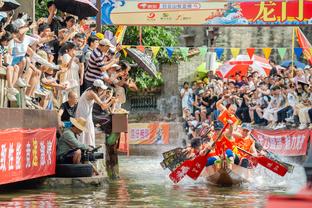 韦少首秀！韦世豪半场替补登场，上演个人蓉城生涯首秀